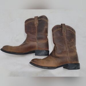 Ariat Brown Cowboy Boots with Roper Shaft and Contrast Stitching